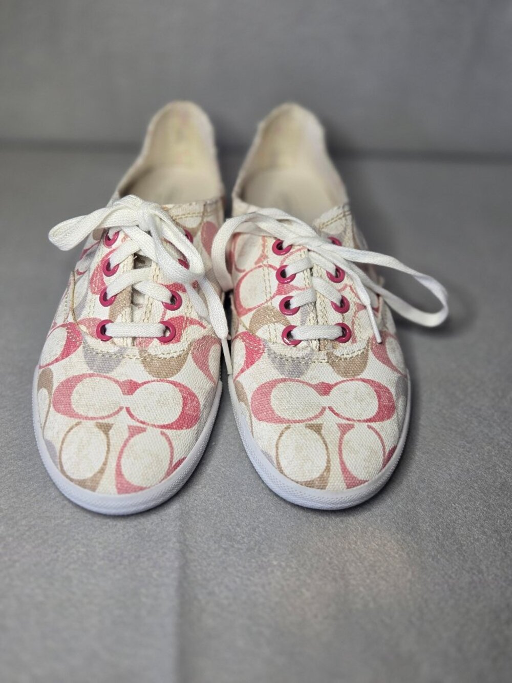Coach Klare Signature Canvas Sneakers Pink White Lace Up Shoes Women's 9B - Picture 1 of 4